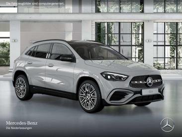 Mercedes GLA 200 Night Edition — photo 17