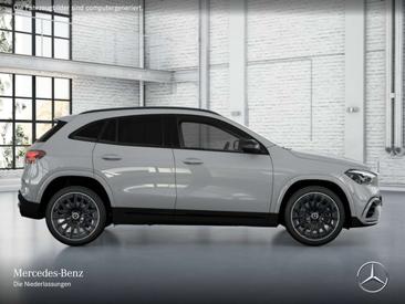 Mercedes GLA 200 Night Edition — photo 18