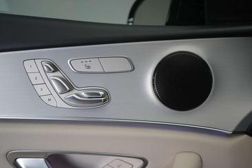 Mercedes Classe E 220 AMG-Line — photo 29