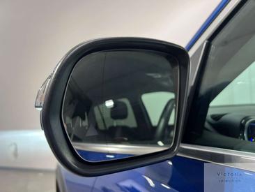 Mercedes GLB 200 — photo 8