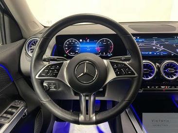 Mercedes GLB 200 — photo 11