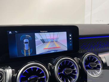 Mercedes GLB 200 — photo 13