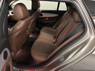 Mercedes Classe E 220 — photo 9