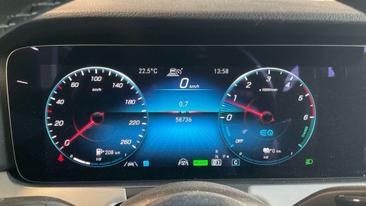 Mercedes Classe E 300 — photo 11