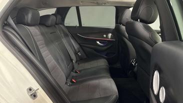 Mercedes Classe E 200 LUXURY — photo 22