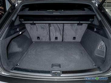 Volkswagen Touareg TDI R-Line — photo 9