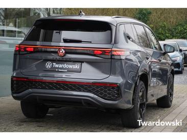 Volkswagen Tayron EHybrid R-Line — photo 6