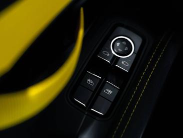 Porsche 981 Cayman Cayman GT4 — photo 28