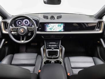 Porsche Cayenne III Coupé — photo 15
