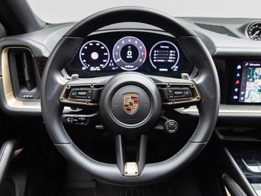 Porsche Cayenne III Coupé — photo 17