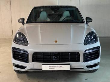 Porsche Cayenne III E-Hybrid Coupé — photo 4