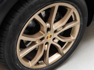Porsche Cayenne III Coupé — photo 31
