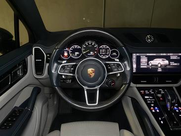 Porsche Cayenne III E-Hybrid Coupé — photo 14