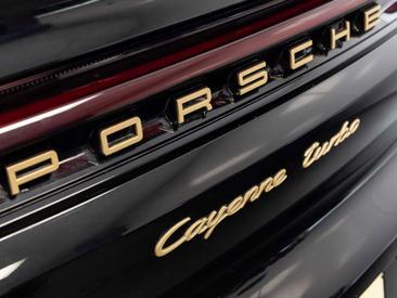 Porsche Cayenne III Coupé — photo 34