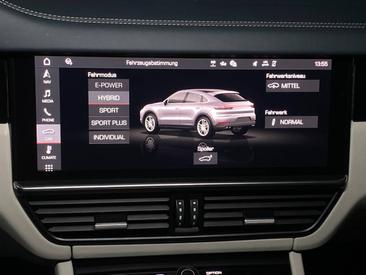 Porsche Cayenne III E-Hybrid Coupé — photo 21