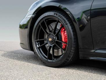 Porsche 992 I Targa 4 GTS — photo 11