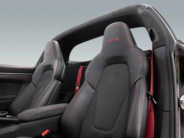 Porsche 992 I Targa 4 GTS — photo 16