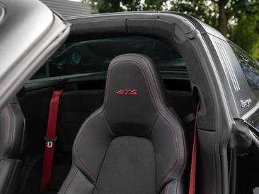 Porsche 992 I Targa 4 GTS — photo 21