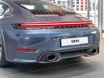 Porsche 992 II Carrera T — photo 12