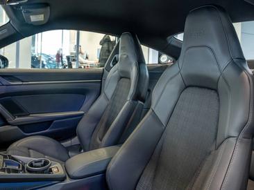 Porsche 992 II Carrera T — photo 15