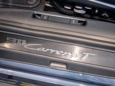 Porsche 992 II Carrera T — photo 18