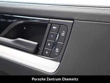 Porsche Cayenne III S E-Hybrid Coupé — photo 35