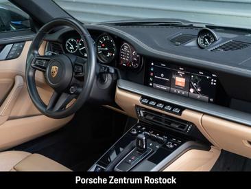 Porsche 992 I Carrera 4S — photo 20