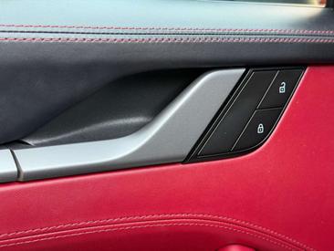 Porsche 993 Carrera — photo 20