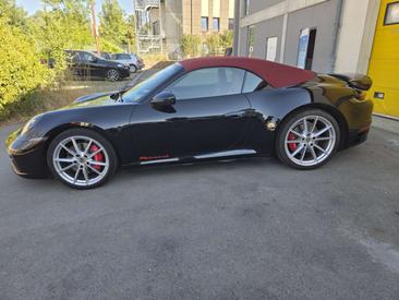 Porsche 992 I Carrera 4S — photo 2