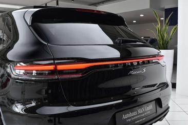 Porsche Macan Electrique S — photo 14