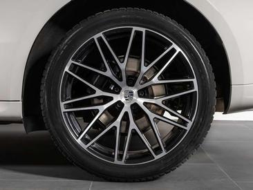 Porsche Macan Electrique T — photo 20