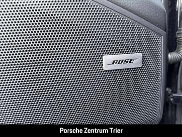 Porsche Cayenne III — photo 26