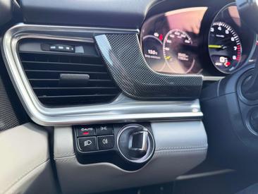 Porsche Panamera 4 E-Hybrid — photo 17