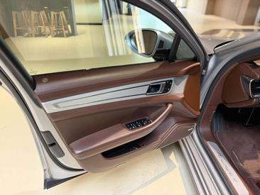 Porsche Panamera II E-Hybrid — photo 16