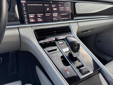 Porsche Panamera 4 E-Hybrid — photo 21