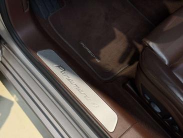 Porsche Panamera II E-Hybrid — photo 21