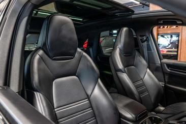 Porsche Cayenne III E-Hybrid — photo 17