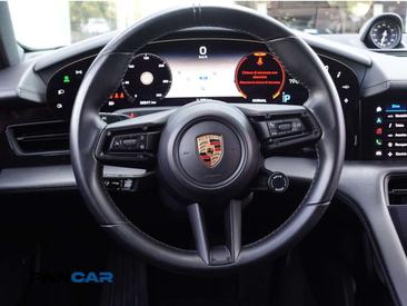 Porsche Taycan 4S — photo 15