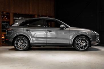 Porsche Cayenne III E-Hybrid — photo 22
