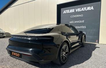 Porsche Taycan 4S Performance Package — photo 2
