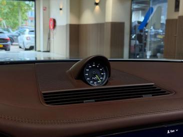 Porsche Panamera II E-Hybrid — photo 41