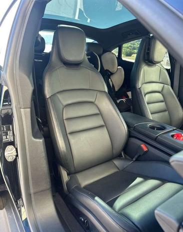 Porsche Taycan 4S Performance Package — photo 6