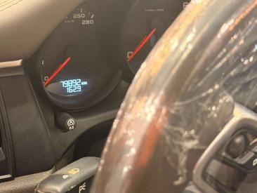 Porsche Macan Electrique — photo 12