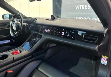 Porsche Taycan 4S Performance Package — photo 10