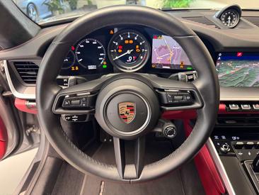 Porsche 992 I Carrera 4S — photo 8