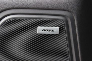 Porsche Macan Electrique Base — photo 27
