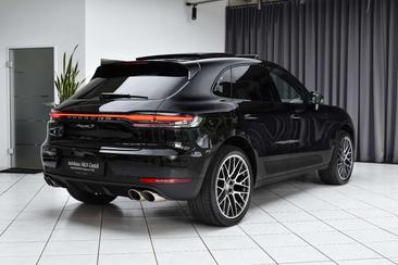 Porsche Macan Electrique S — photo 24