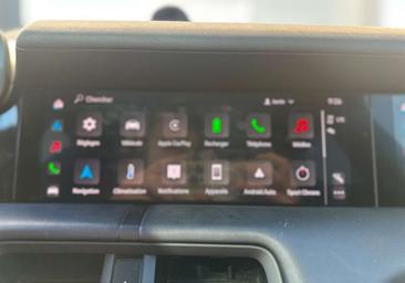 Porsche Taycan 4S Performance Package — photo 25