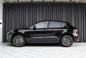 Porsche Macan Electrique S — photo 25