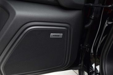 Porsche Macan Electrique S — photo 26